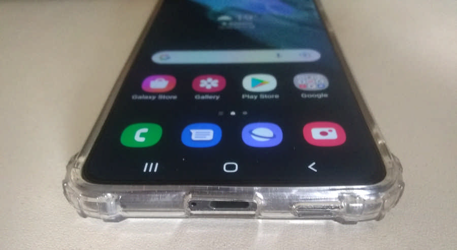 No Headphone Jack
